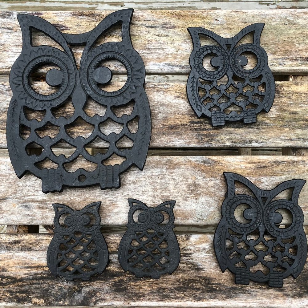 Owl trivets, coasters Set of 5, rubber feet, table protector